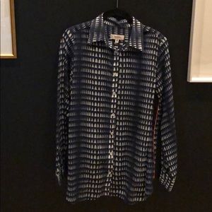 Fun navy/white blouse with fun details!